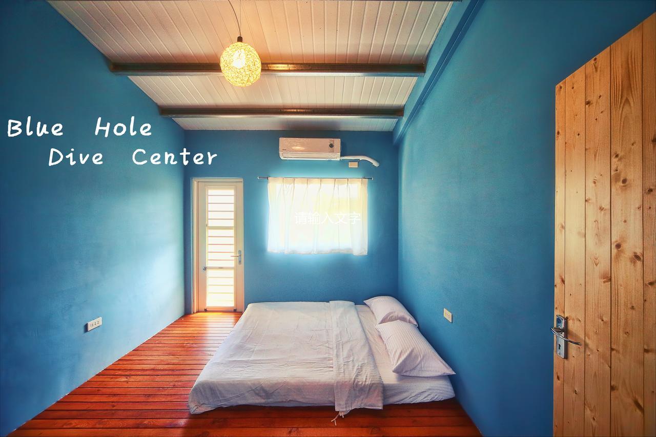 Bed and Breakfast 藍洞潛水Blue Hole Dive Center à Heng-ch'un Chambre photo