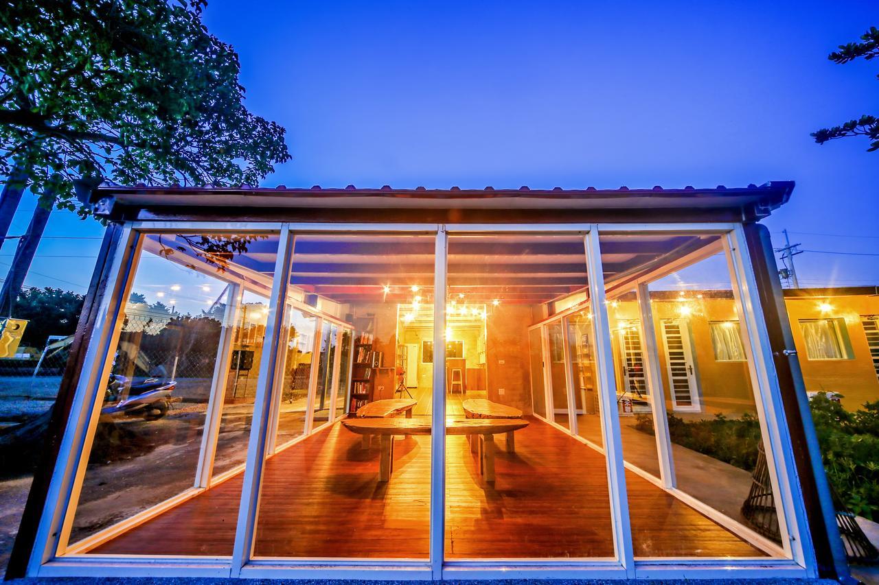 Bed and Breakfast 藍洞潛水Blue Hole Dive Center à Heng-ch'un Extérieur photo