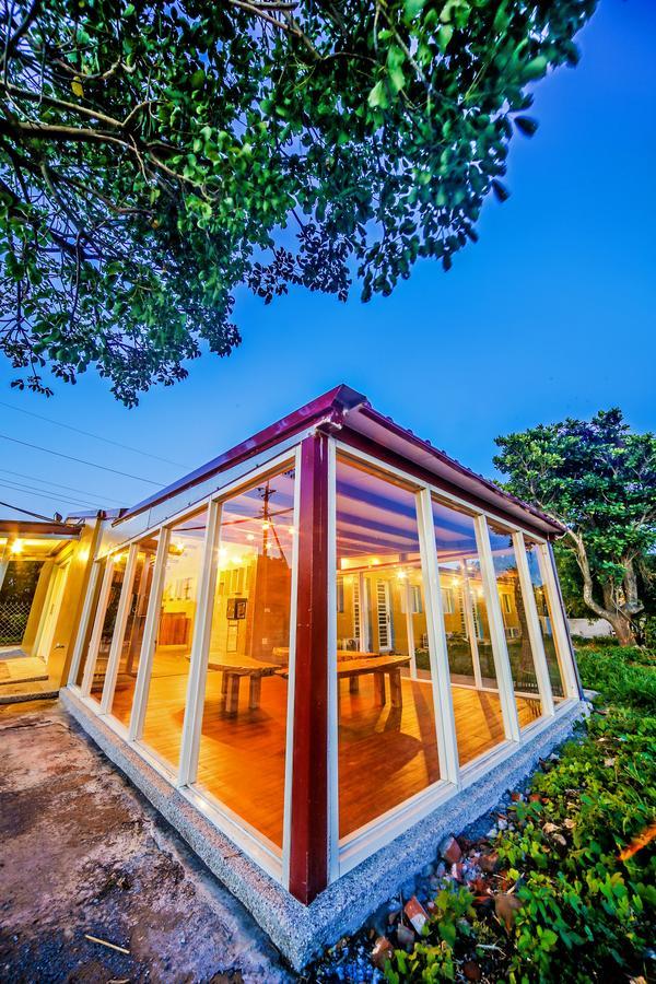 Bed and Breakfast 藍洞潛水Blue Hole Dive Center à Heng-ch'un Extérieur photo
